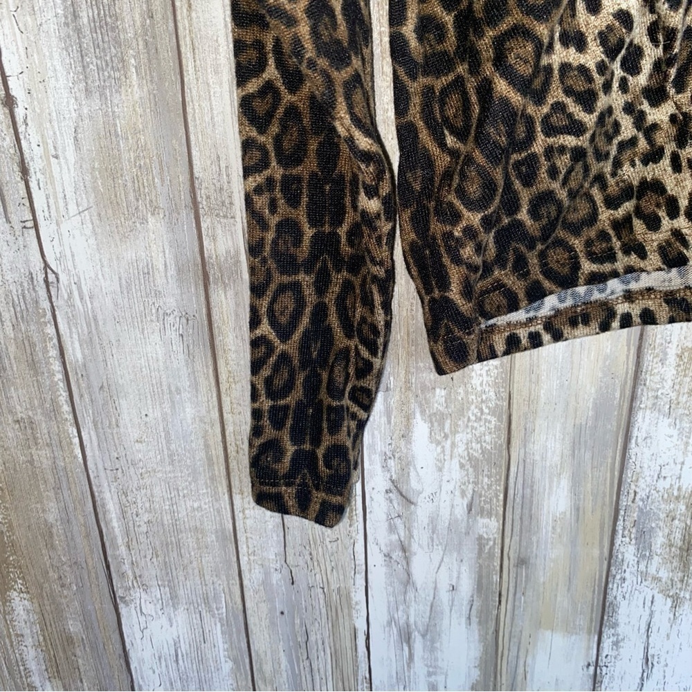 Umgee Violet Skye Leopard Tie Front Sweater Blouse - Picture 4 of 6